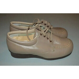 Women's CLINIC Villager Taupe Leather Tie Oxford Comfort Shoe Size 6 2W